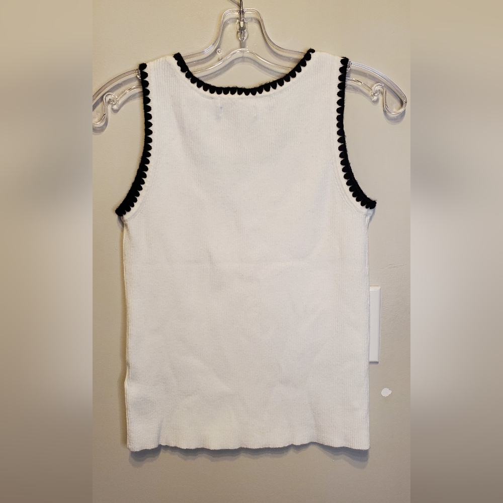 89. NWT - Scotch & Soda White Knitted Sleeveless Top w/ Black Trim - Picture 9 of 9